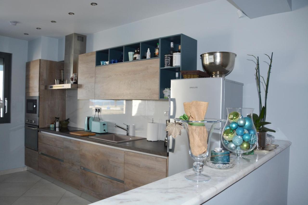 Pegasus Sea View Luxury Apartments Nea Vrasna Exterior photo