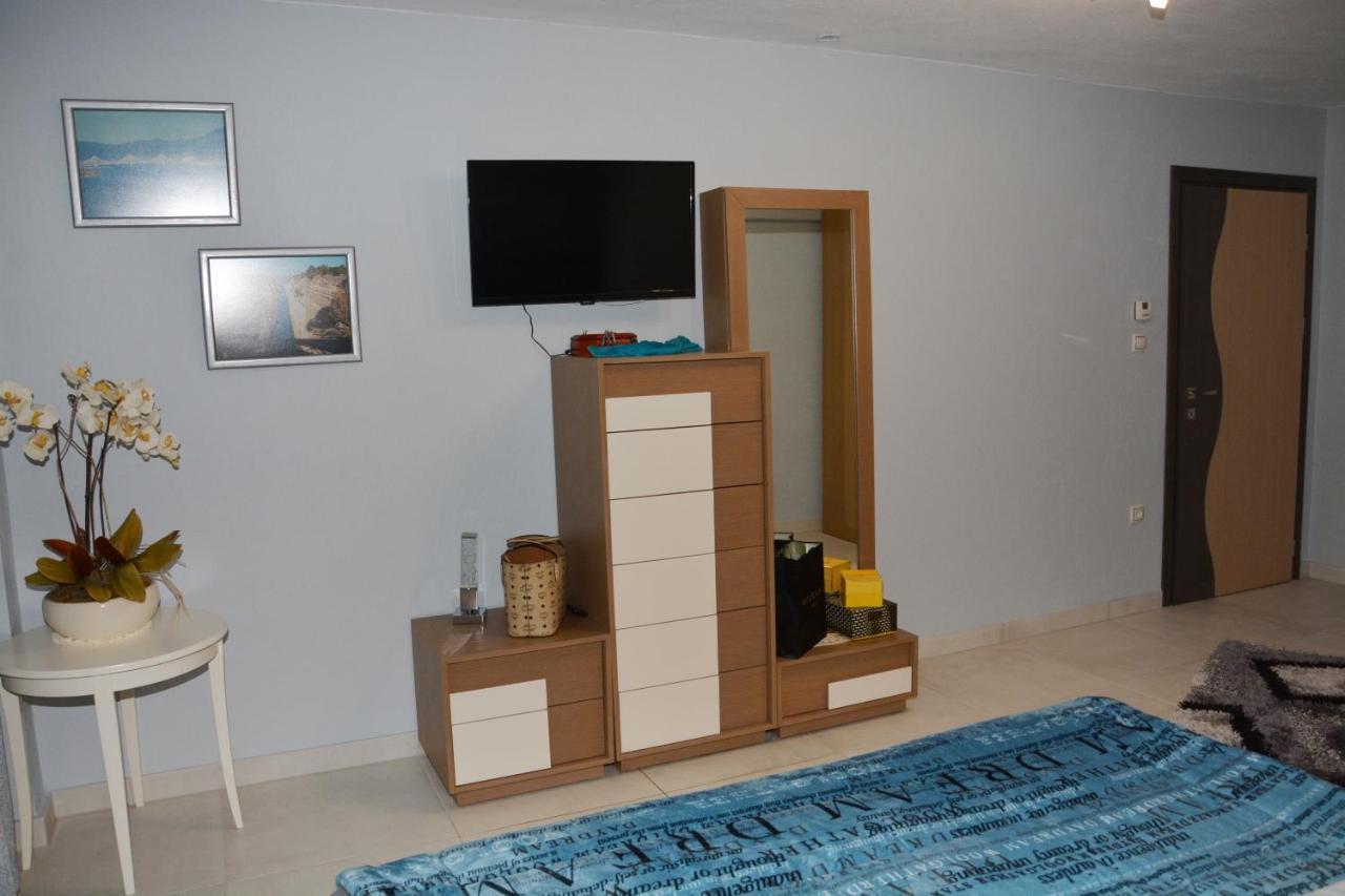 Pegasus Sea View Luxury Apartments Nea Vrasna Exterior photo