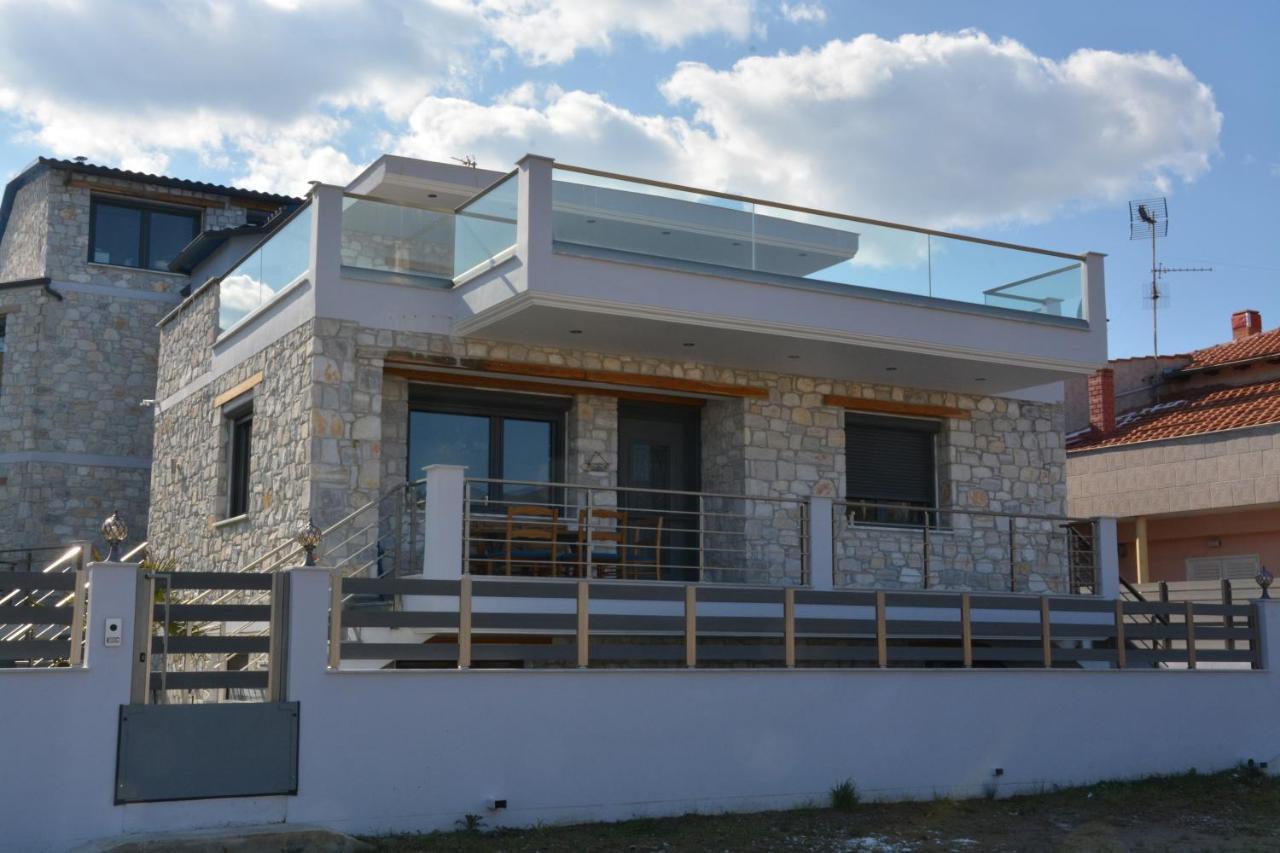 Pegasus Sea View Luxury Apartments Nea Vrasna Exterior photo
